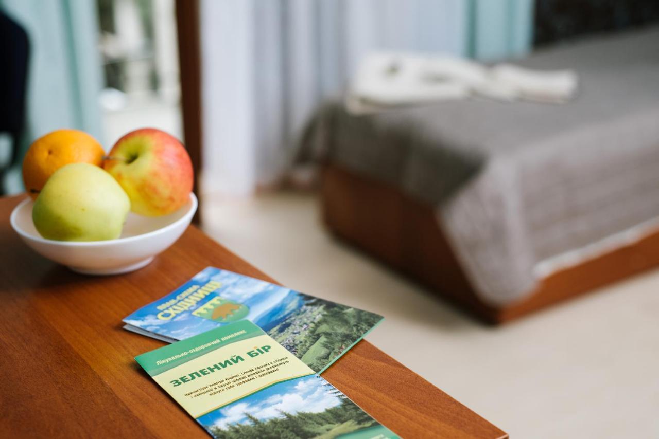 Zelenyy Bir Hotel Skhidnytsia Luaran gambar