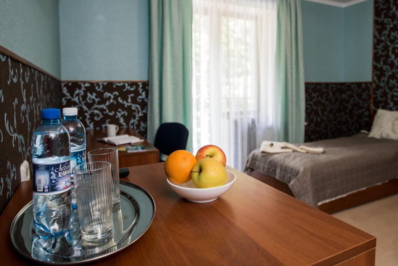 Zelenyy Bir Hotel Skhidnytsia Luaran gambar