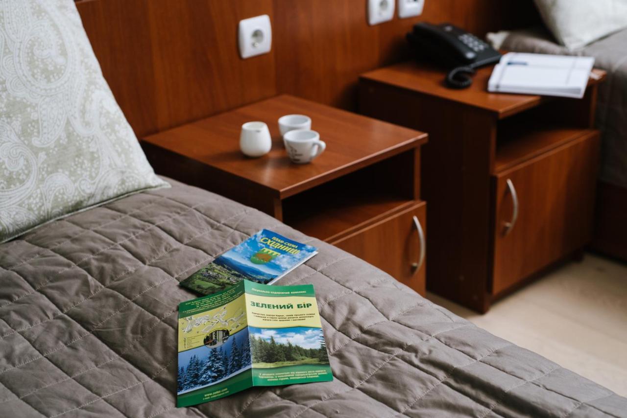 Zelenyy Bir Hotel Skhidnytsia Luaran gambar