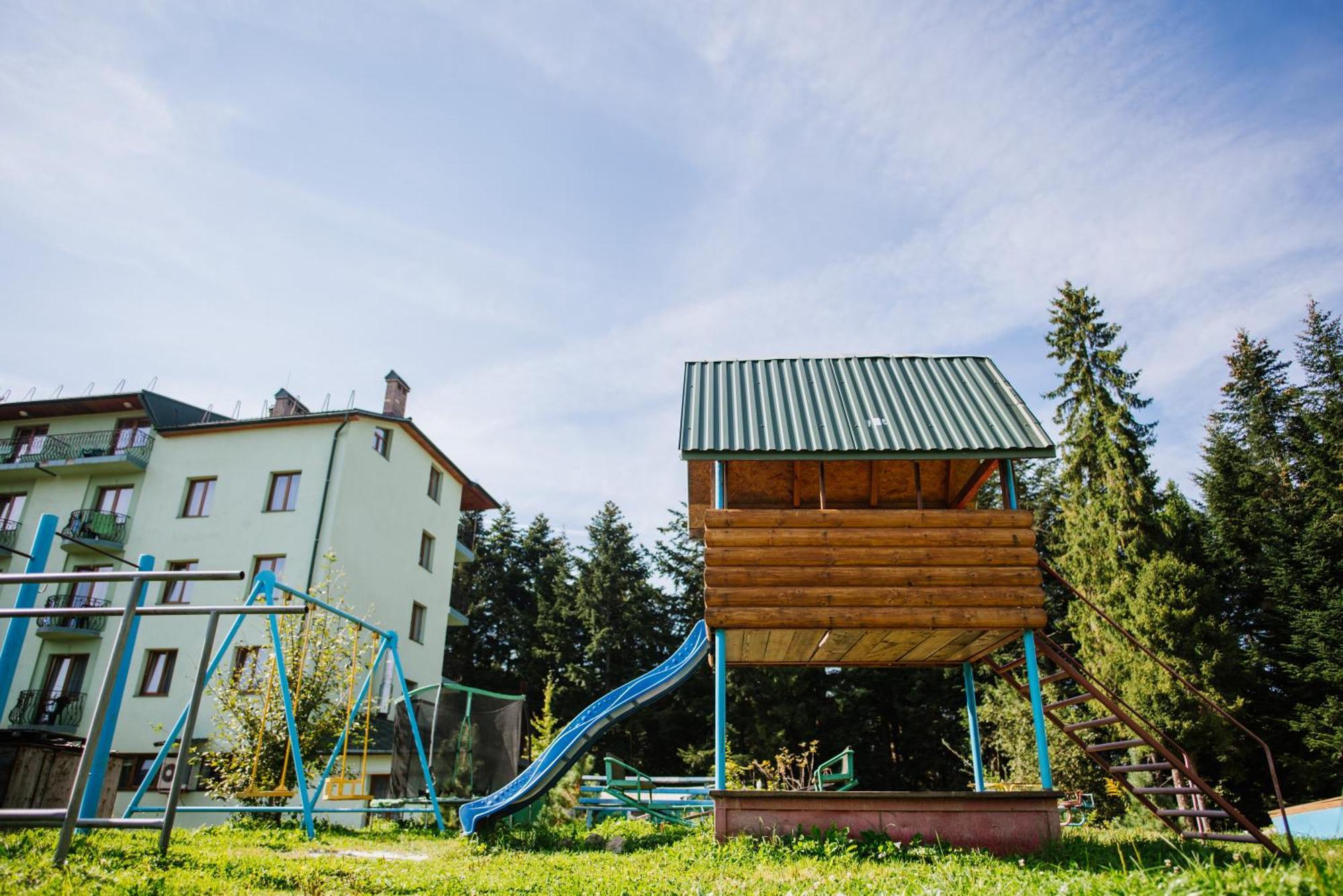 Zelenyy Bir Hotel Skhidnytsia Luaran gambar